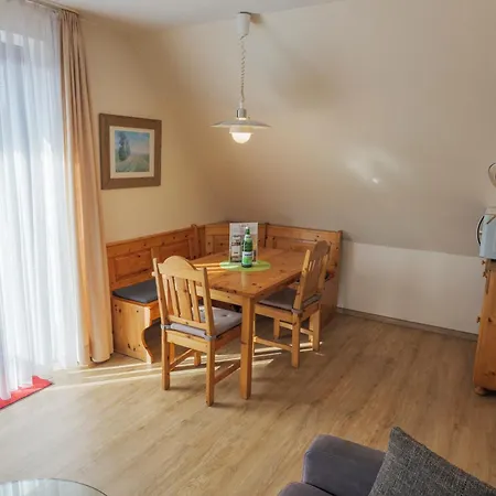 Appartementhaus Alt Apartamento *