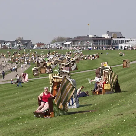 Appartementhaus Alt شقة *